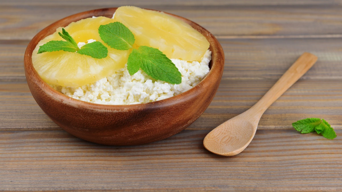 Cottage Cheese with Pineapple